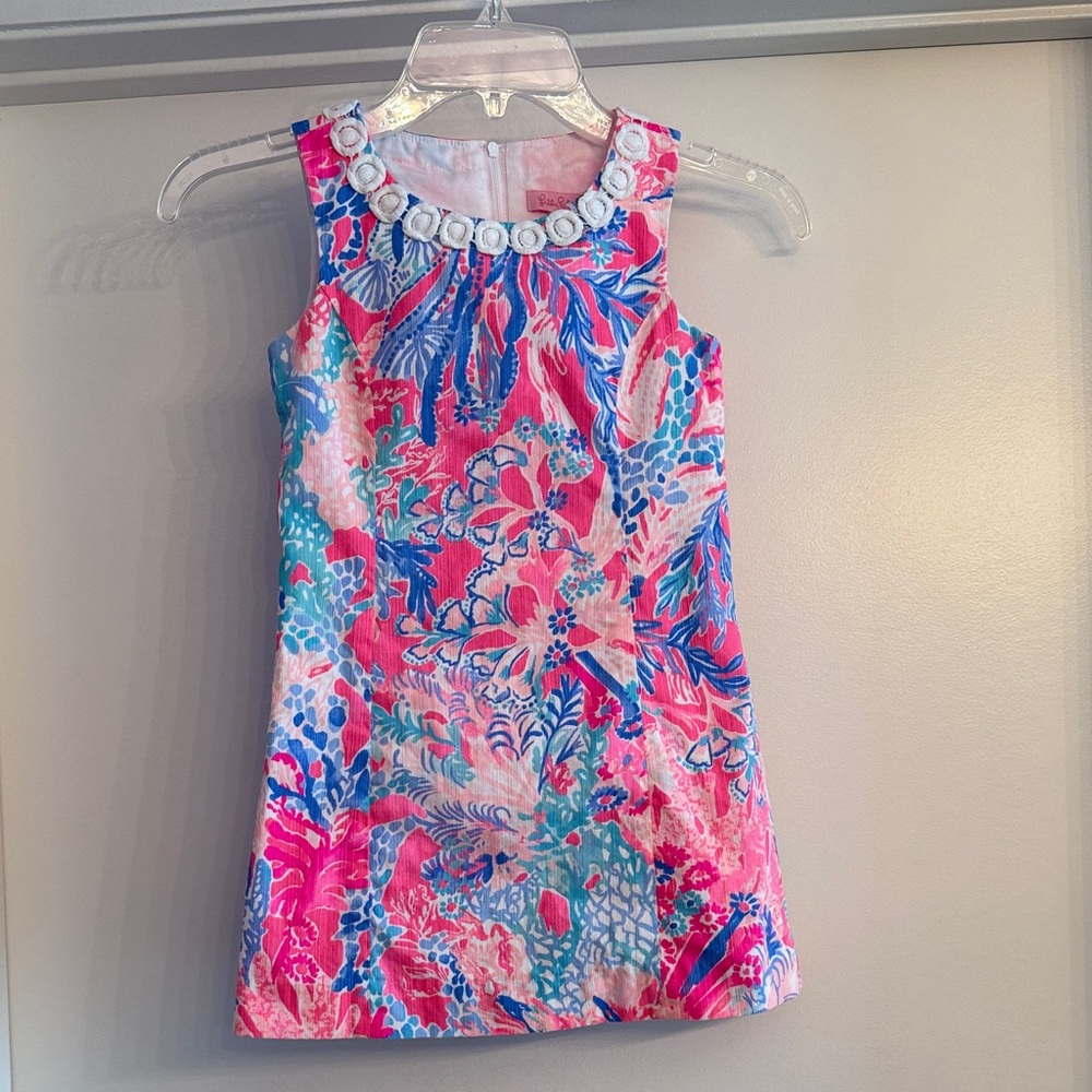 Beautiful and Vibrant Lilly Pulitzer dress